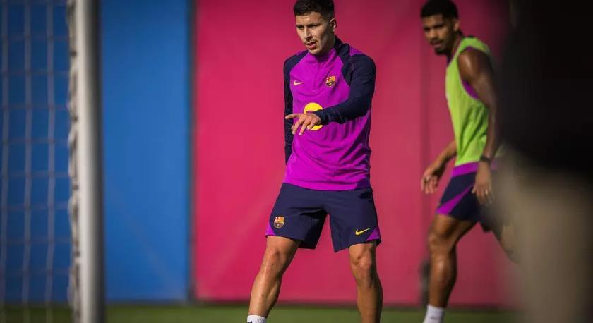 安排德容, 连续缺席第 安排德容, 连续缺席第