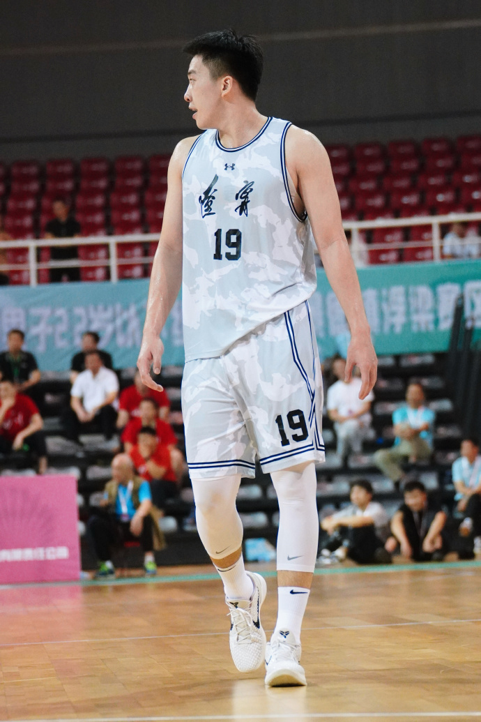 否代表辽宁, 那么缺席, 三人就直接 否代表辽宁, 那么缺席, 三人就直接