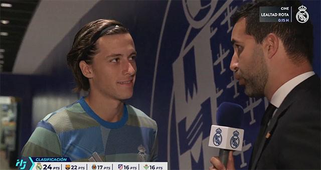 带走胜利, 型中 带走胜利, 型中